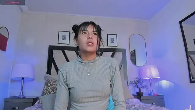 Violettaa_Stone: απευθείας συνομιλία ΧΧΧ