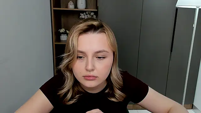 Chat XXX ao vivo de LorriMonz