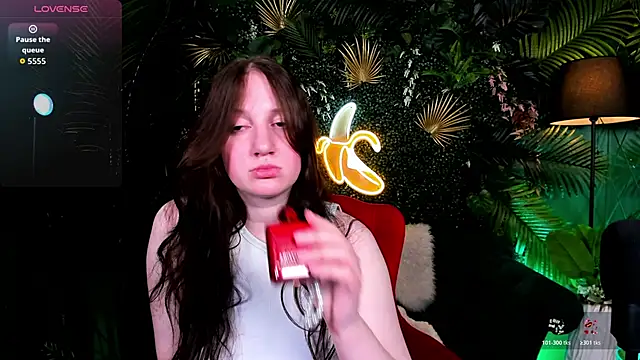 Elisabeth_Binder Live XXX-Chat