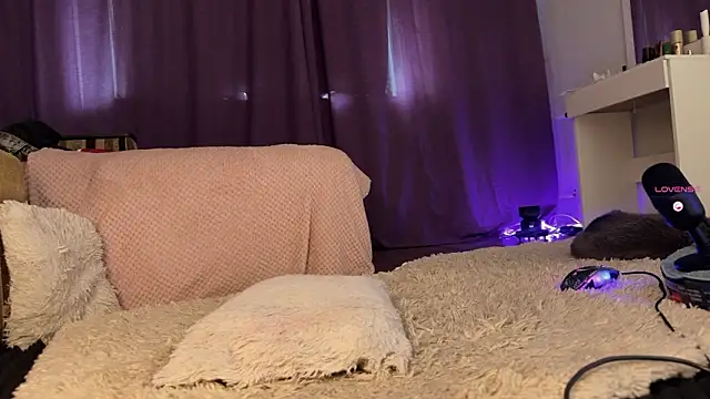 VeronikaAv 即時 XXX 聊天