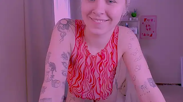 Hot_Blonda 现场XXX聊天