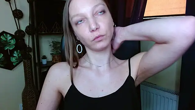 EmillyPlay 라이브 XXX 채팅