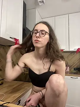 แชท XXX สดของ MartiniiSelenna