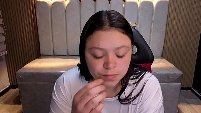 Cute_Angell_ – Naživo XXX chat