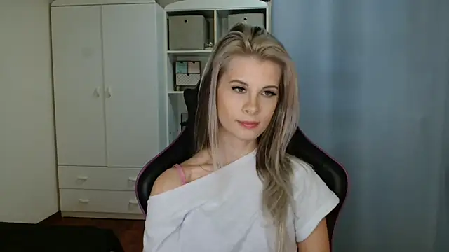 KristineGlow Live XXX Chat