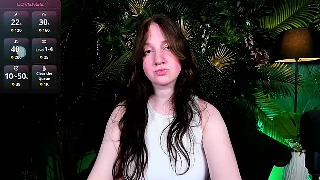 Elisabeth_Binder Chat XXX in diretta