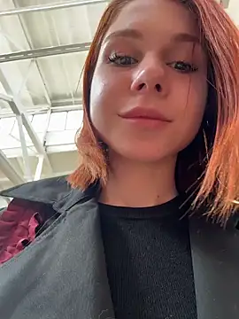 RosieSecret's Live XXX Chat