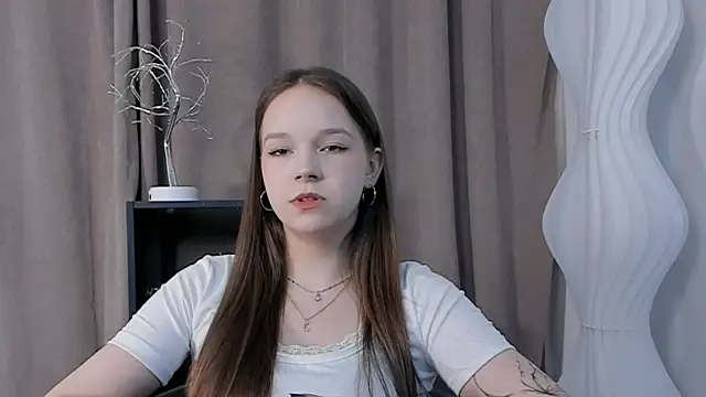 KiraGbur 라이브 XXX 채팅