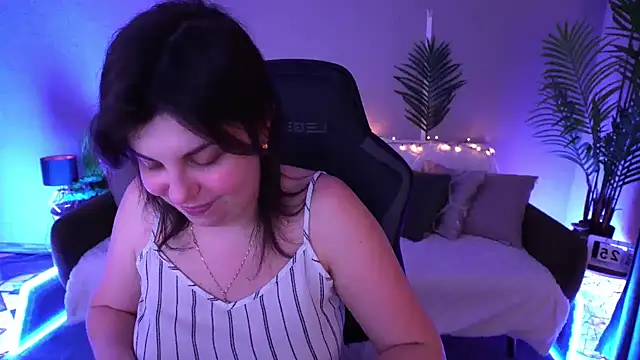 MirandaWong Chat XXX live