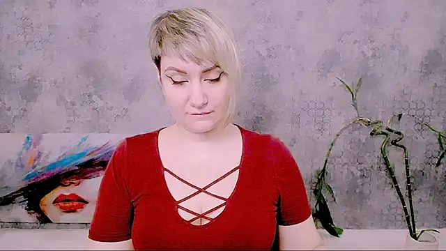 Djullia's Live XXX Chat