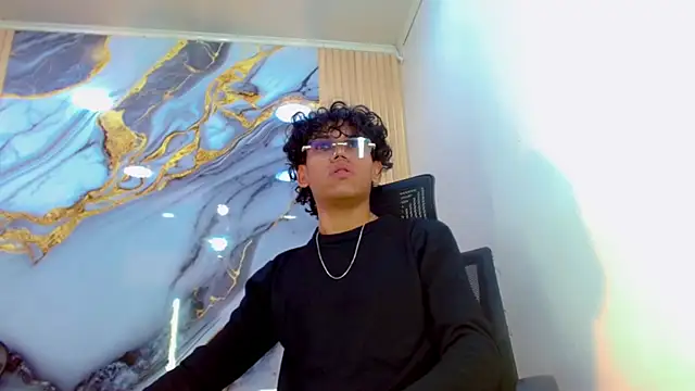 دردشة DaviidBuckx_ الجنسية المباشرة