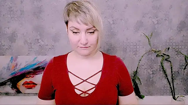 Djullia Live XXX-chat