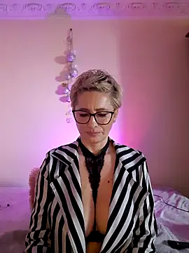 LunaBlaise live XXX chat