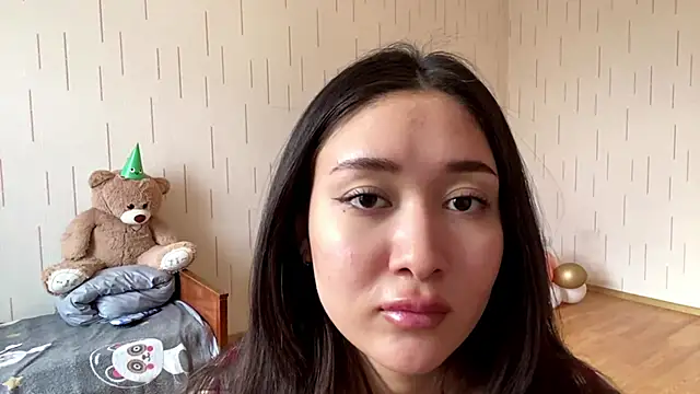 YourMiIa's Live XXX Chat