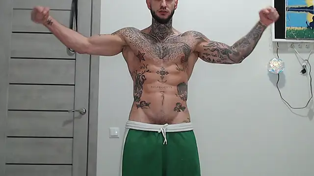 maxi_foxxx's Webcam Show