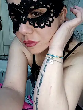 Онлайн чат XXX SexySweetPaola