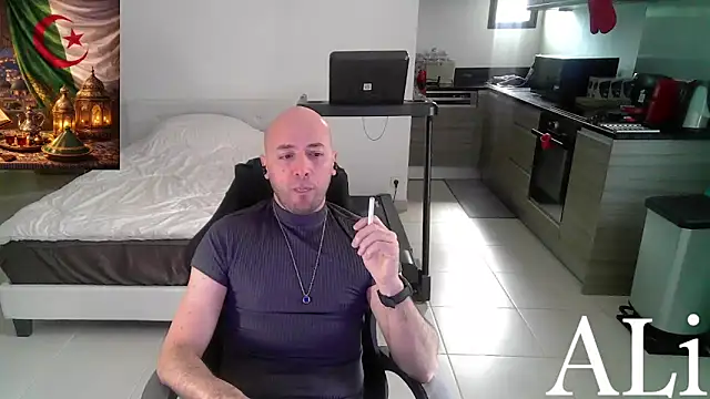 ALi_084のウェブカメラショー