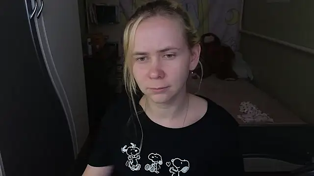 Riley_Roo 现场XXX聊天