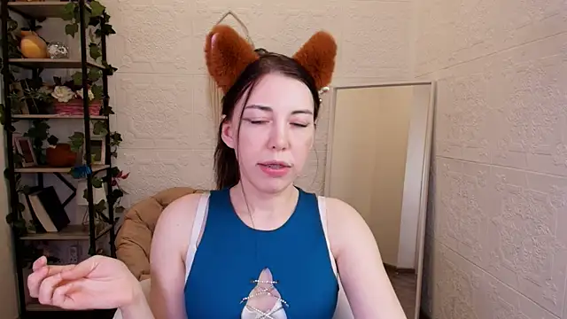 foxy_18 Show in webcam