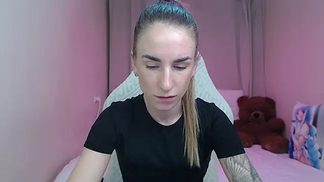 DeboraHorny: онлайн-секс-чат