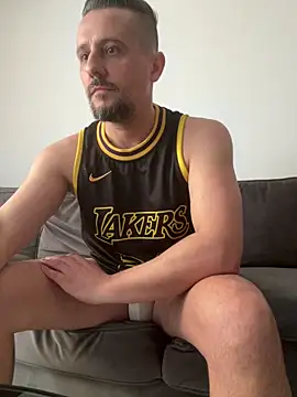 InsaneMattt's Live XXX Chat