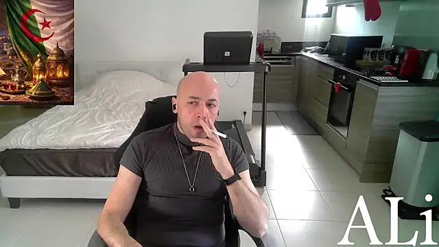 Show de ALi_084 na webcam