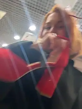 RosieSecret élő XXX-chatje