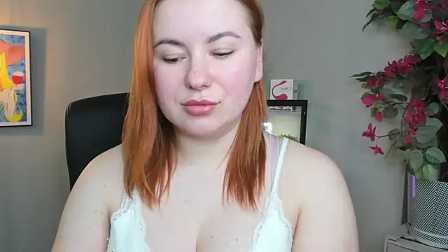 Chat XXX en directo de LAYLAxSTAR