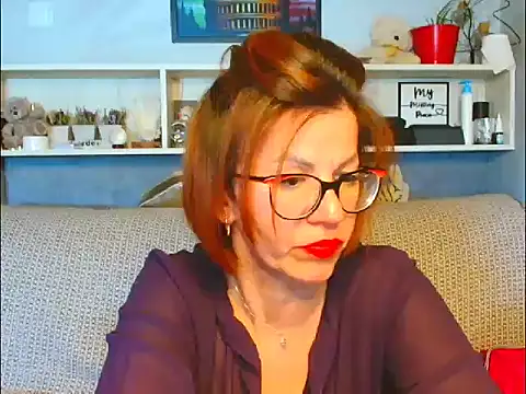 Natali3855: онлайн-секс-чат