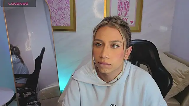 Czat XXX na żywo – Evy_Luxx_v