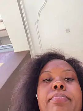 Dellah27 Chat XXX live