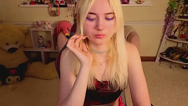 Živý XXX chat Iris_Ivory