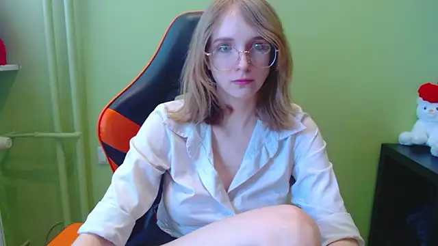 XXX chat uživo modela juicyPenny