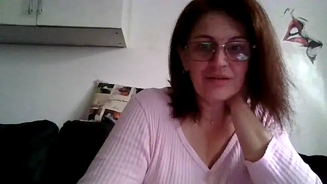 دردشة RubyyRosee الجنسية المباشرة