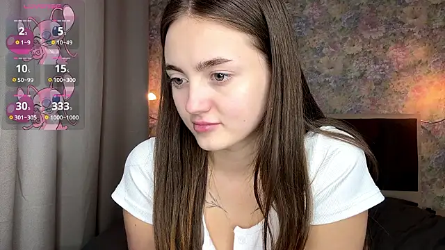 LoraDavi élő XXX-chatje