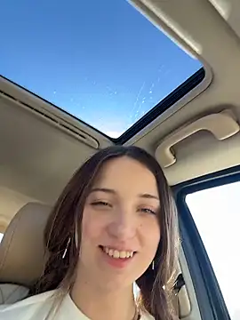 DollyTall webcam show