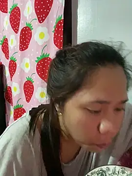 _UrSingleMamiBella_ Adlı Modelin Canlı XXX Sohbeti