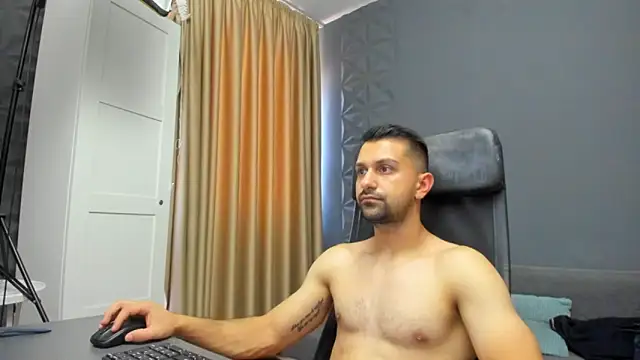 Chat XXX ao vivo de BryceReign