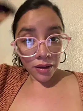 دردشة Vivi_Kvsh الجنسية المباشرة