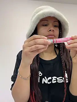 HaileyDiana's Live XXX Chat