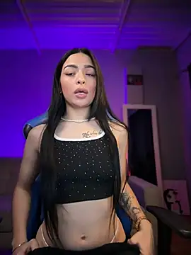 Chat +18 de GIRLOFGIRL_333 ao vivo