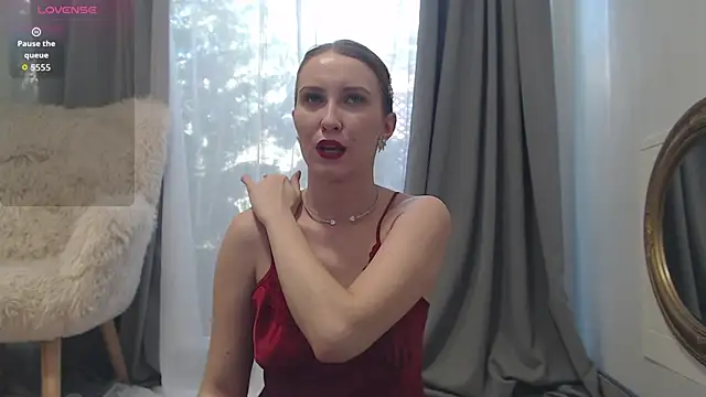 EmberLuna_: онлайн-секс-чат