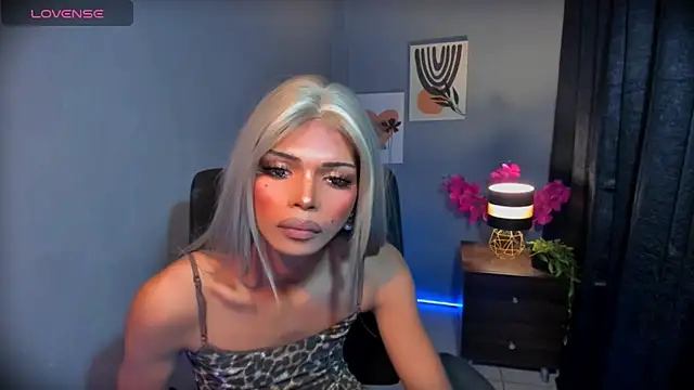 عرض كام xEllaineCumsLotx