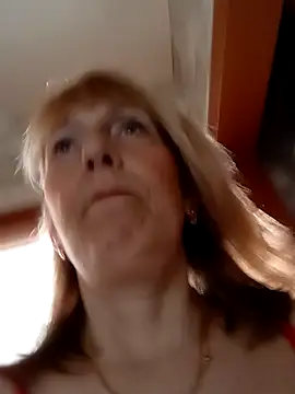 ValeriaLightのライブXXXチャット