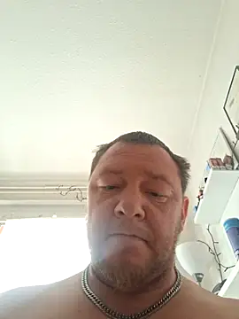 Gerli85: онлайн-секс-чат