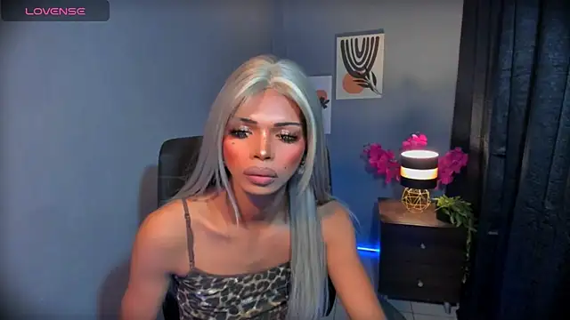 xEllaineCumsLotx Pertunjukan Webcam