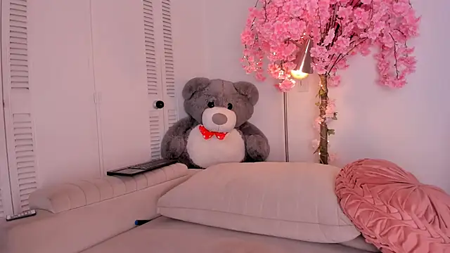 kitty_miaa's Live XXX Chat