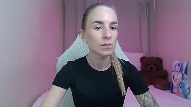 Show modela DeboraHorny na web-kameri