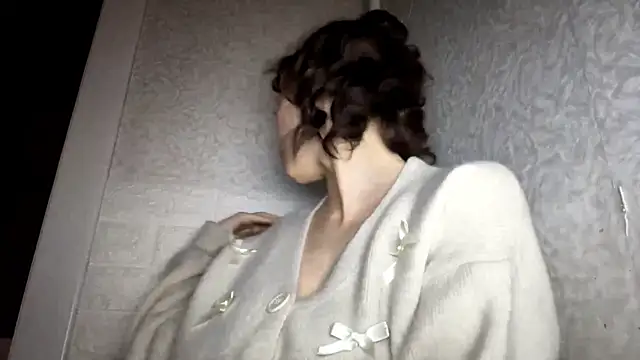 XXX chat uživo modela Naoomis