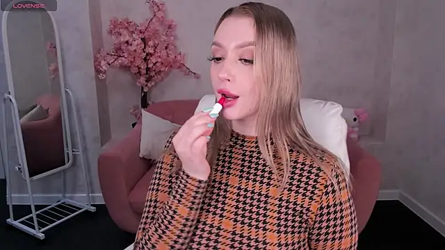 Viickie_Nelsson's Live XXX Chat